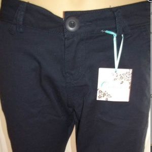 Outlooks Long Style Shorts-Blue,Junior Size 5,NWT